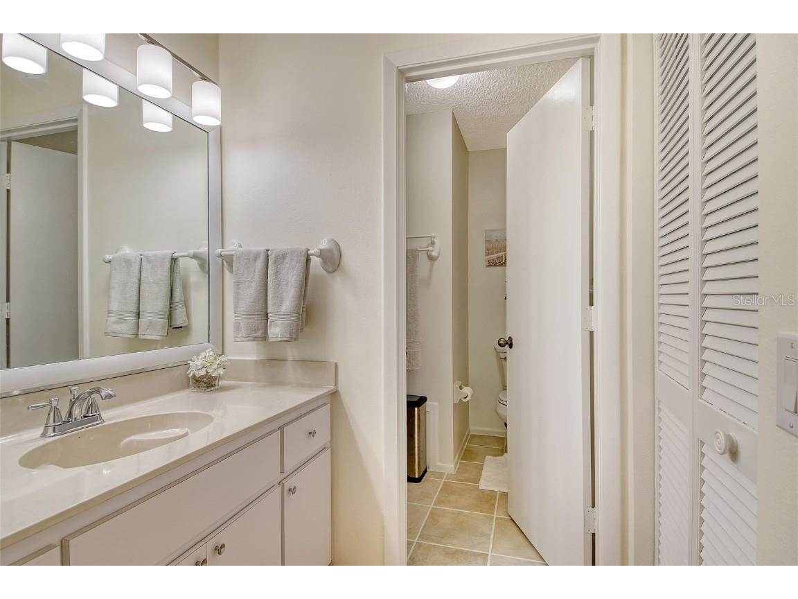 3269 Cross Creek Drive #3269 Sarasota FL 34231 A4662929 image12