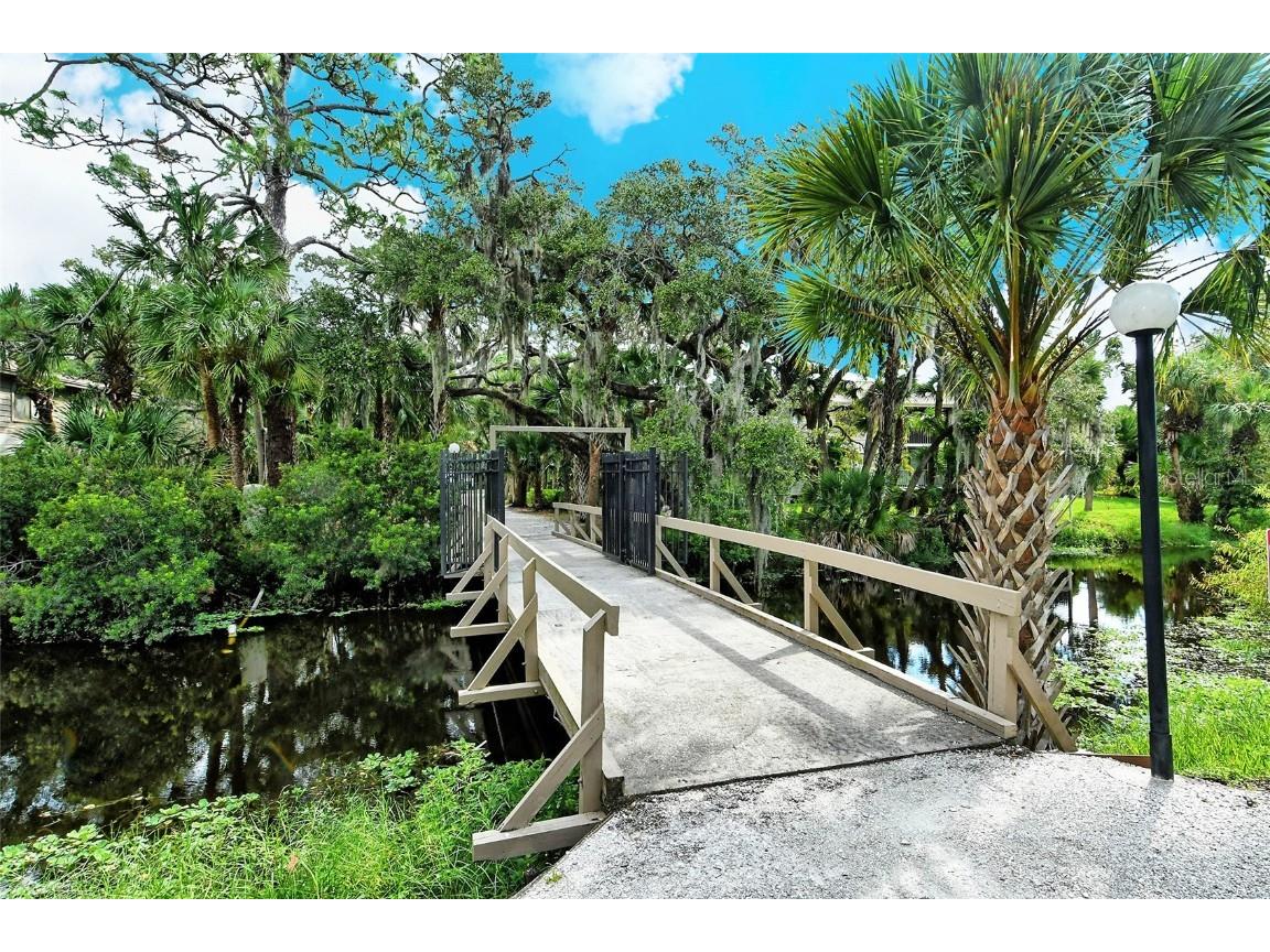 3269 Cross Creek Drive #3269 Sarasota FL 34231 A4662929 image17