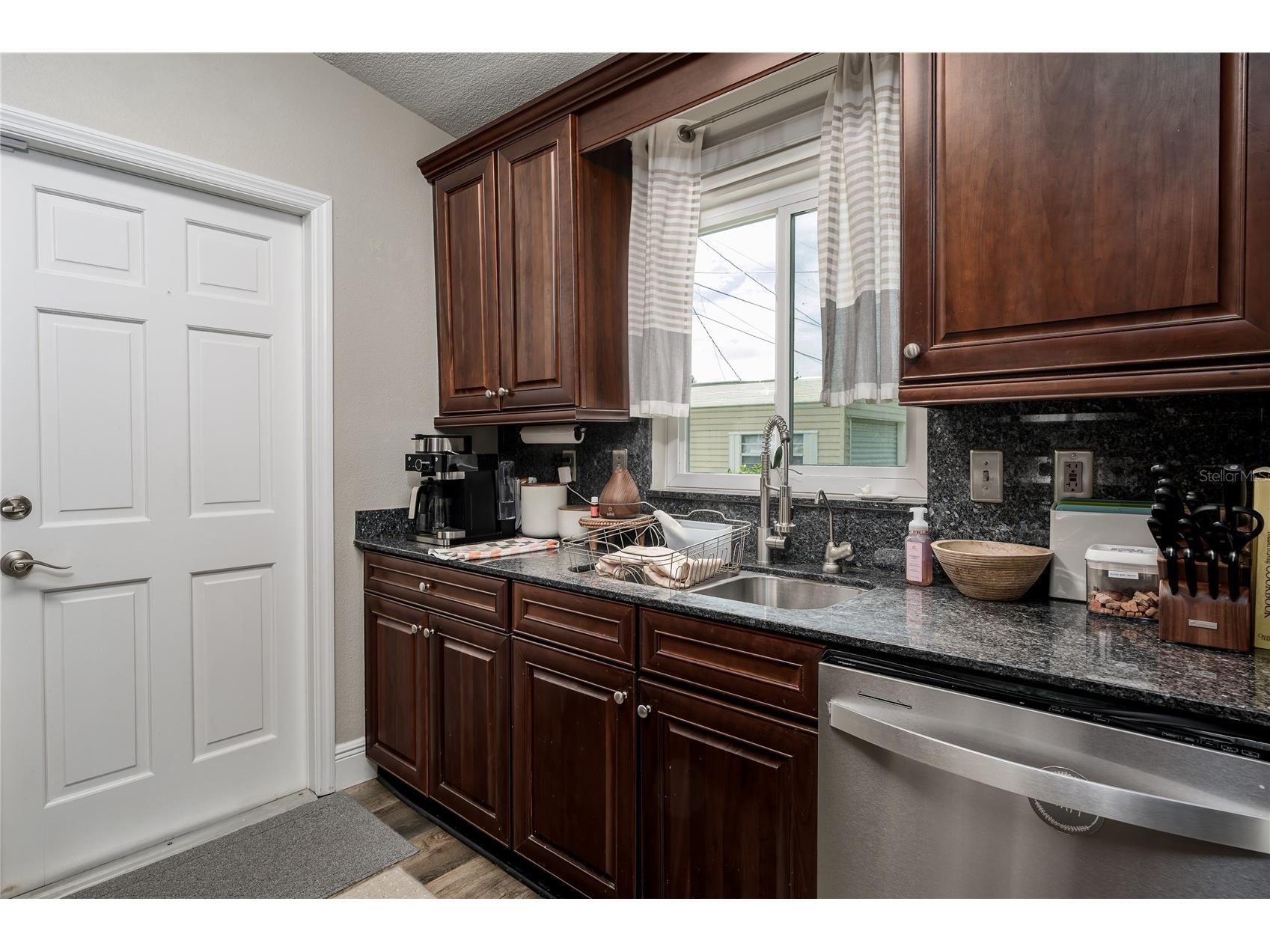 327 43rd Street Boulevard W Palmetto FL 34221 A4695384 image11