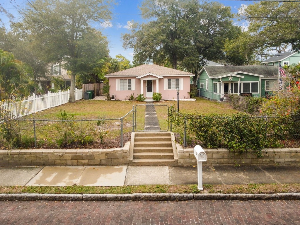 327 5th Avenue N Safety Harbor FL 34695 U8227226 image1