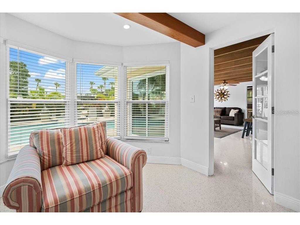 327 Avenida Milano Sarasota FL 34242 A4640458 image34