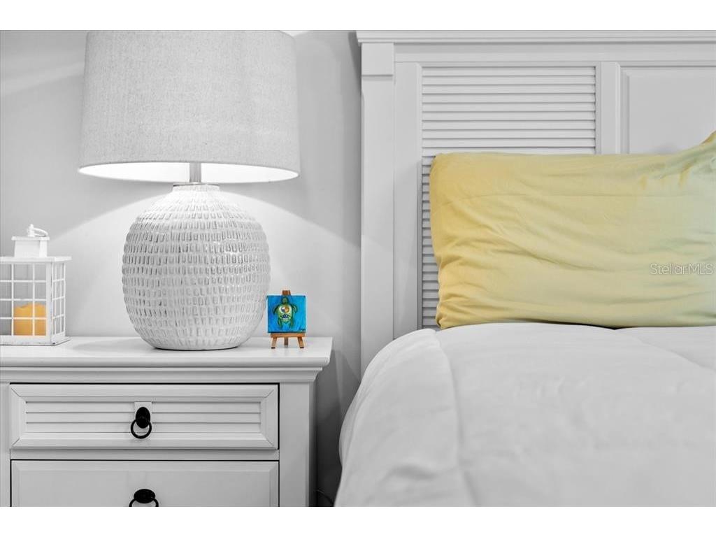 327 Avenida Milano Sarasota FL 34242 A4640458 image46