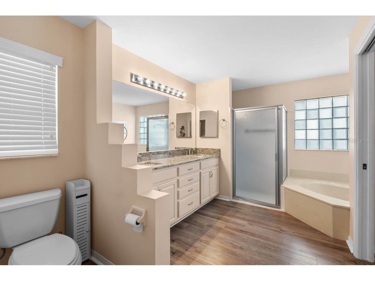 327 Caloosa Woods Lane Sun City Center FL 33573 TB8487945 image20