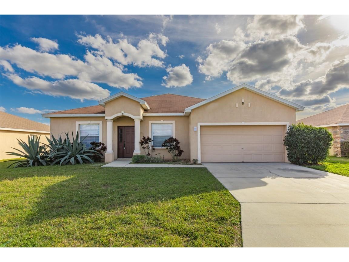 327 Cloverdale Road Winter Haven FL 33884 P4929062 image1