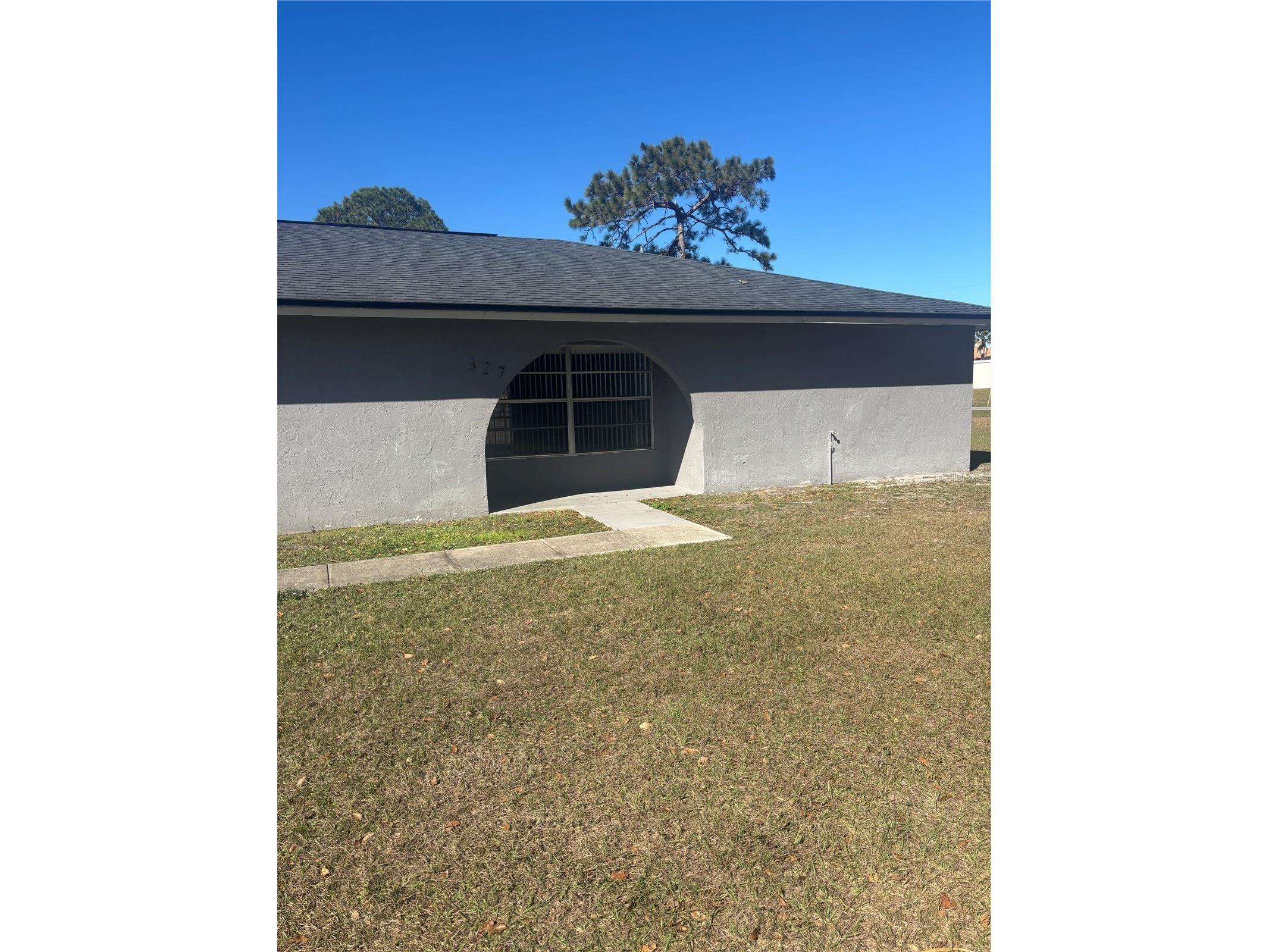 327 E Dundee Drive Poinciana FL 34759 O6376281 image1