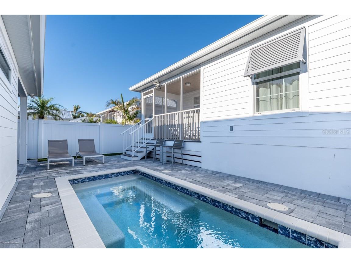 327 Harvey Street Punta Gorda FL 33950 C7501284 image2