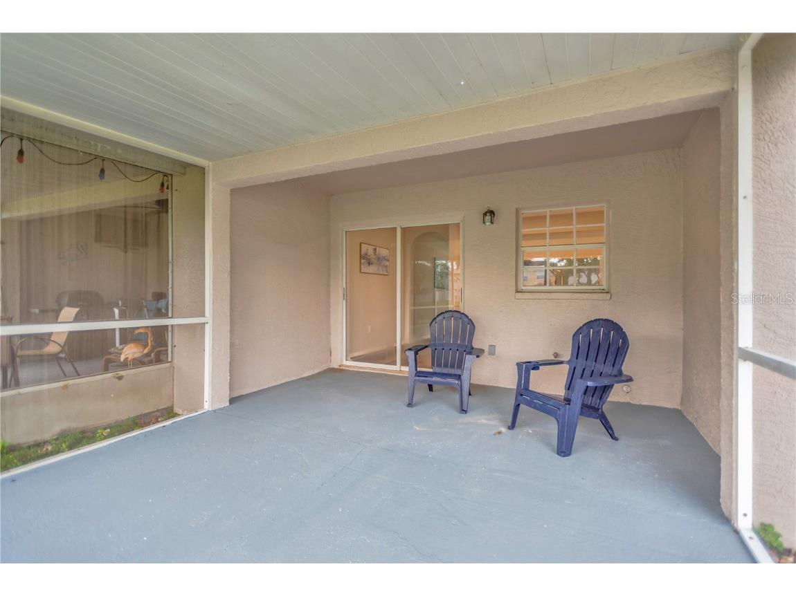 327 Kensington Lake Circle Brandon FL 33511 TB8425451 image16