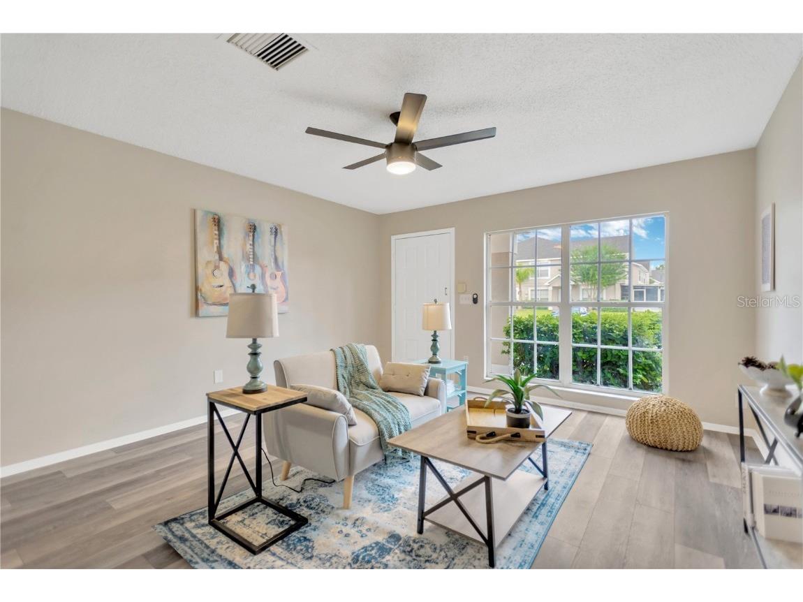 327 Kensington Lake Circle Brandon FL 33511 TB8425451 image4