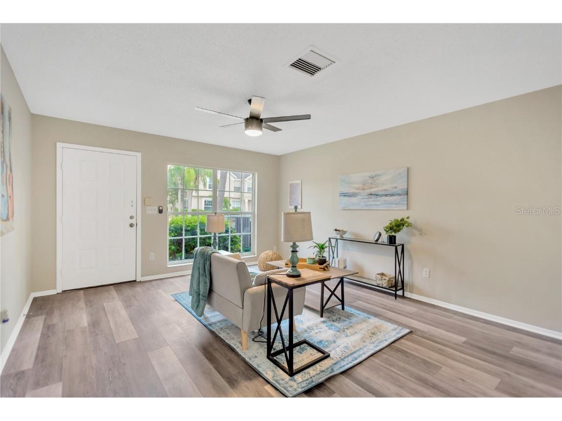 327 Kensington Lake Circle Brandon FL 33511 TB8425451 image7