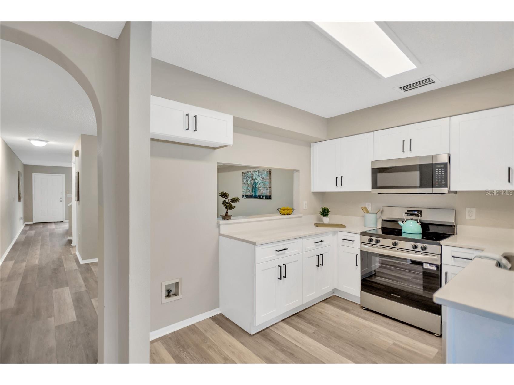 327 Kensington Lake Circle Brandon FL 33511 TB8477755 image3