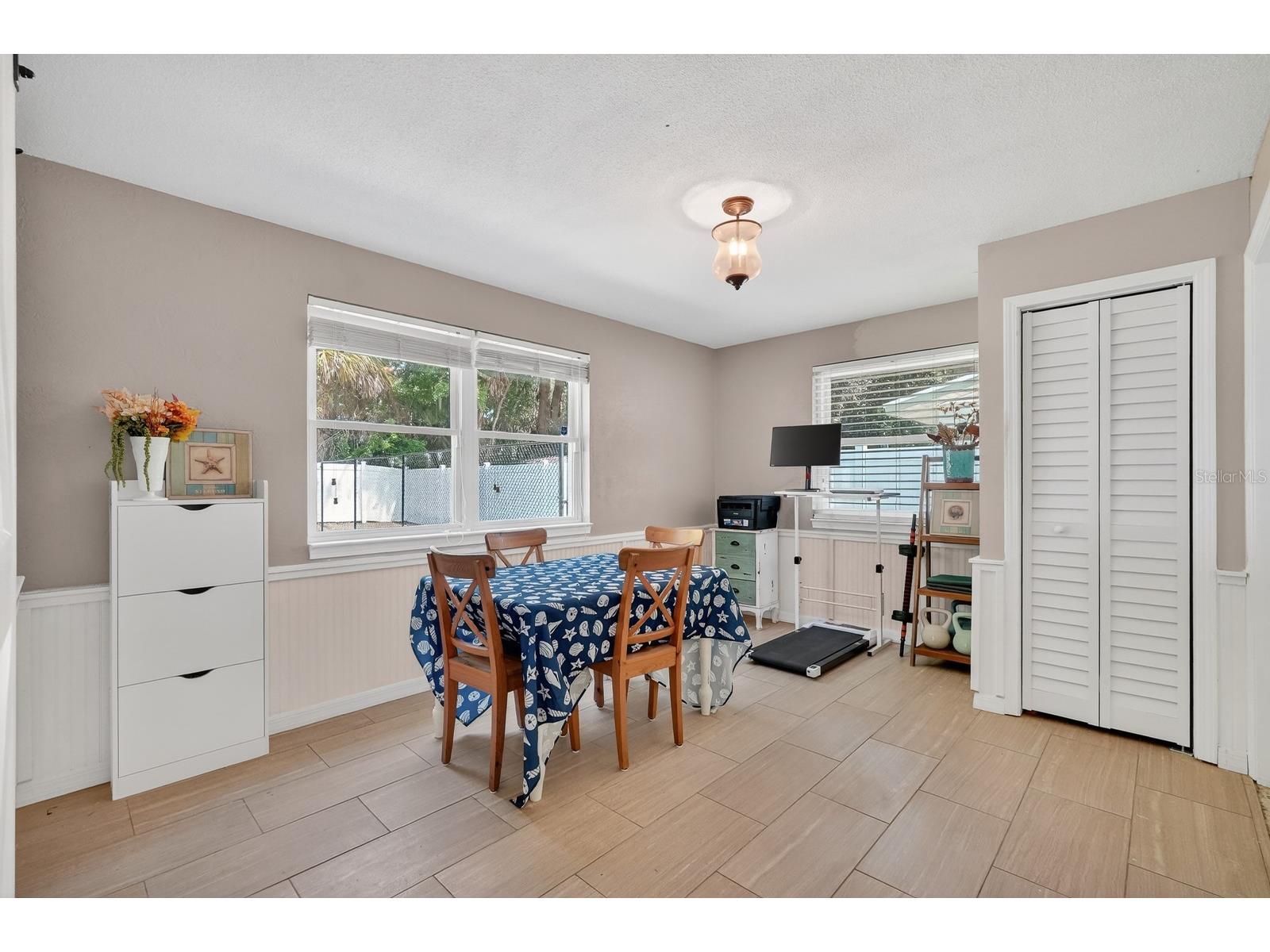 327 London Road Daytona Beach FL 32117 V4948167 image12