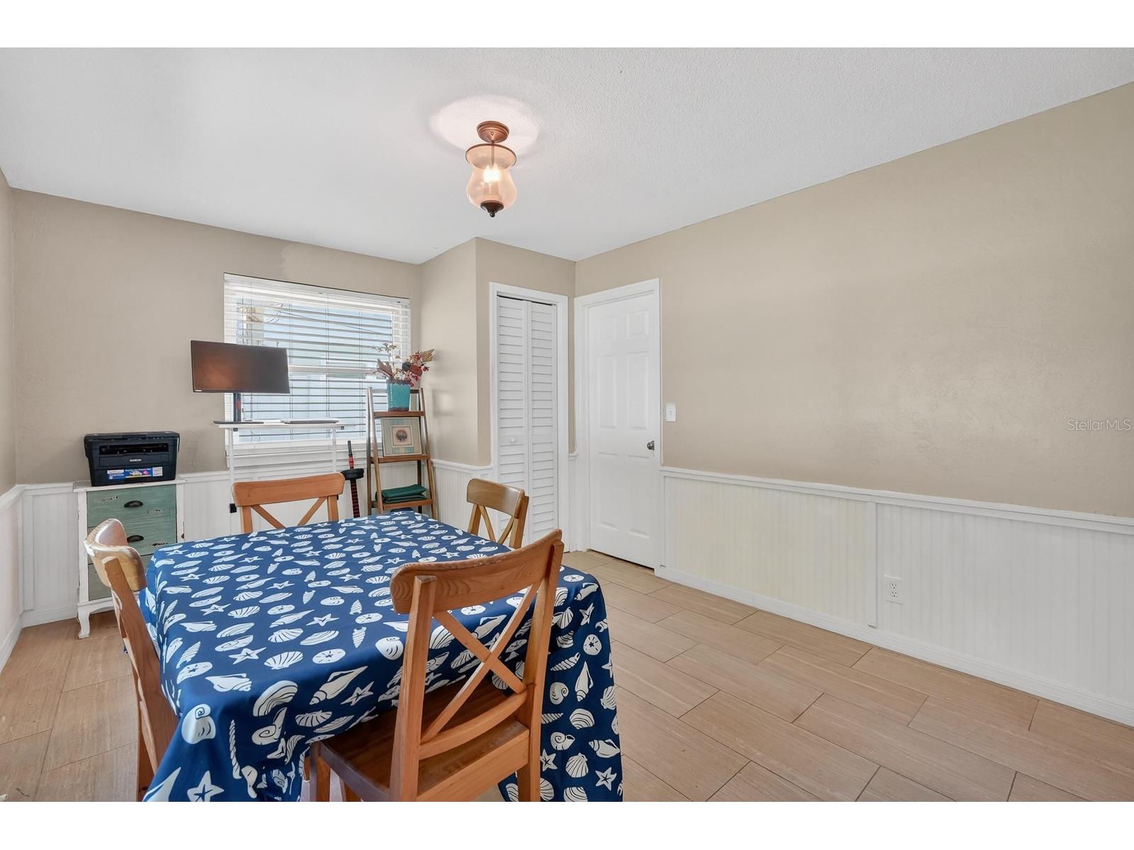 327 London Road Daytona Beach FL 32117 V4948167 image14
