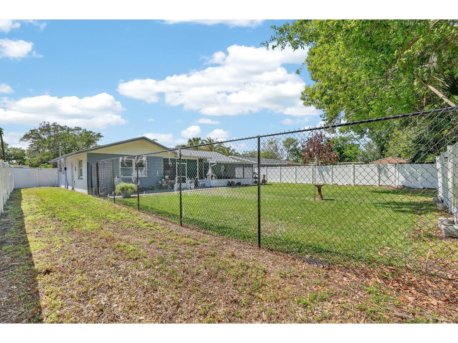 327 London Road Daytona Beach FL 32117 V4948167 image25