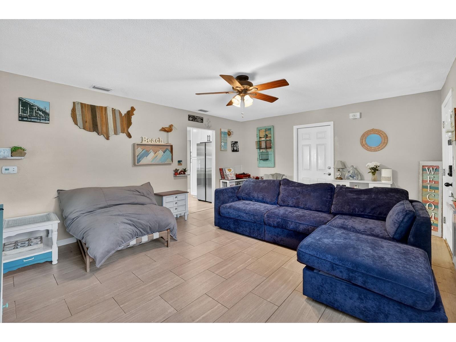 327 London Road Daytona Beach FL 32117 V4948167 image4