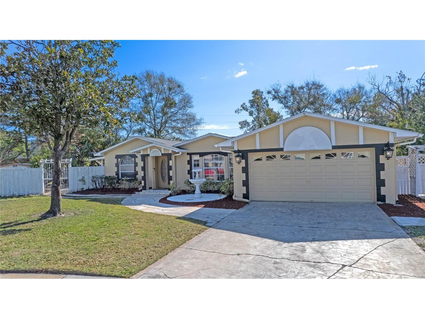 327 Madeira Avenue Orlando FL 32825 O6182276 image1