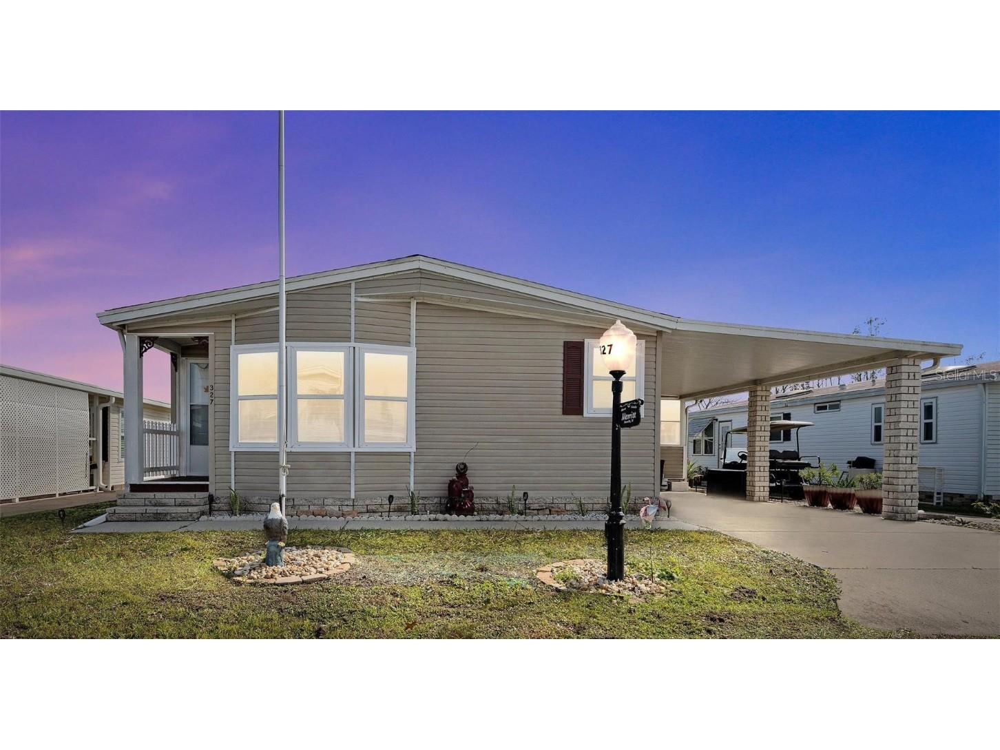 327 Melbourn Drive Haines City FL 33844 - LAKE HENRY O6167399 image1