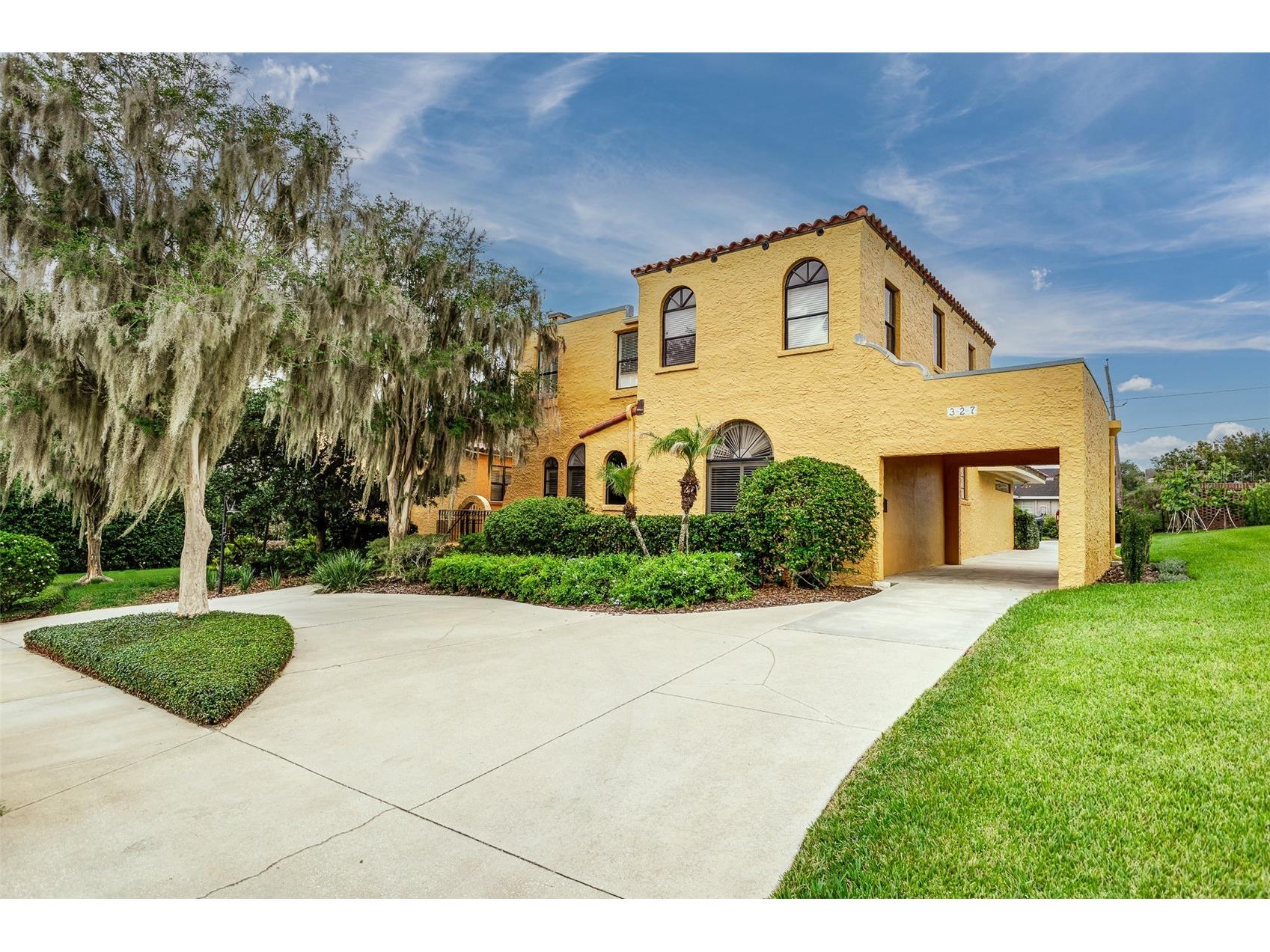 327 Miramar Road Lakeland FL 33803 L4962185 image1