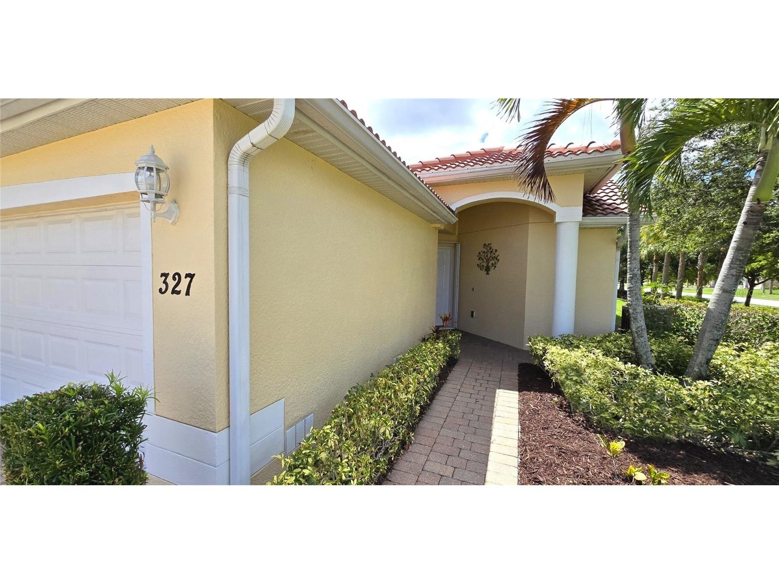 327 Monaco Drive #12 Punta Gorda FL 33950 C7494390 image1