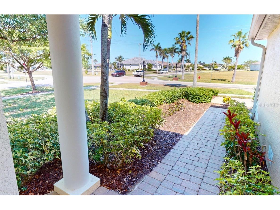 327 Monaco Drive #12 Punta Gorda FL 33950 C7508658 image3