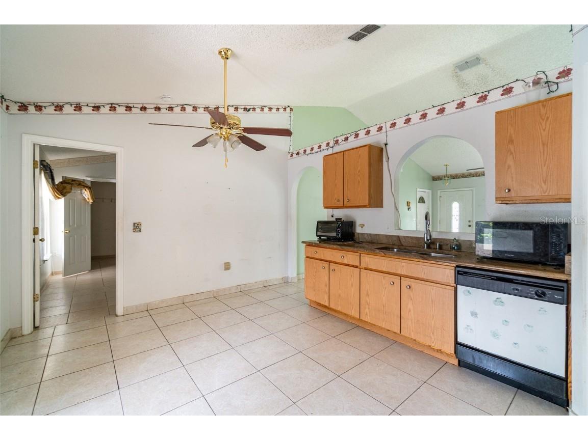 327 Ridge Court Apopka FL 32712 O6350227 image13