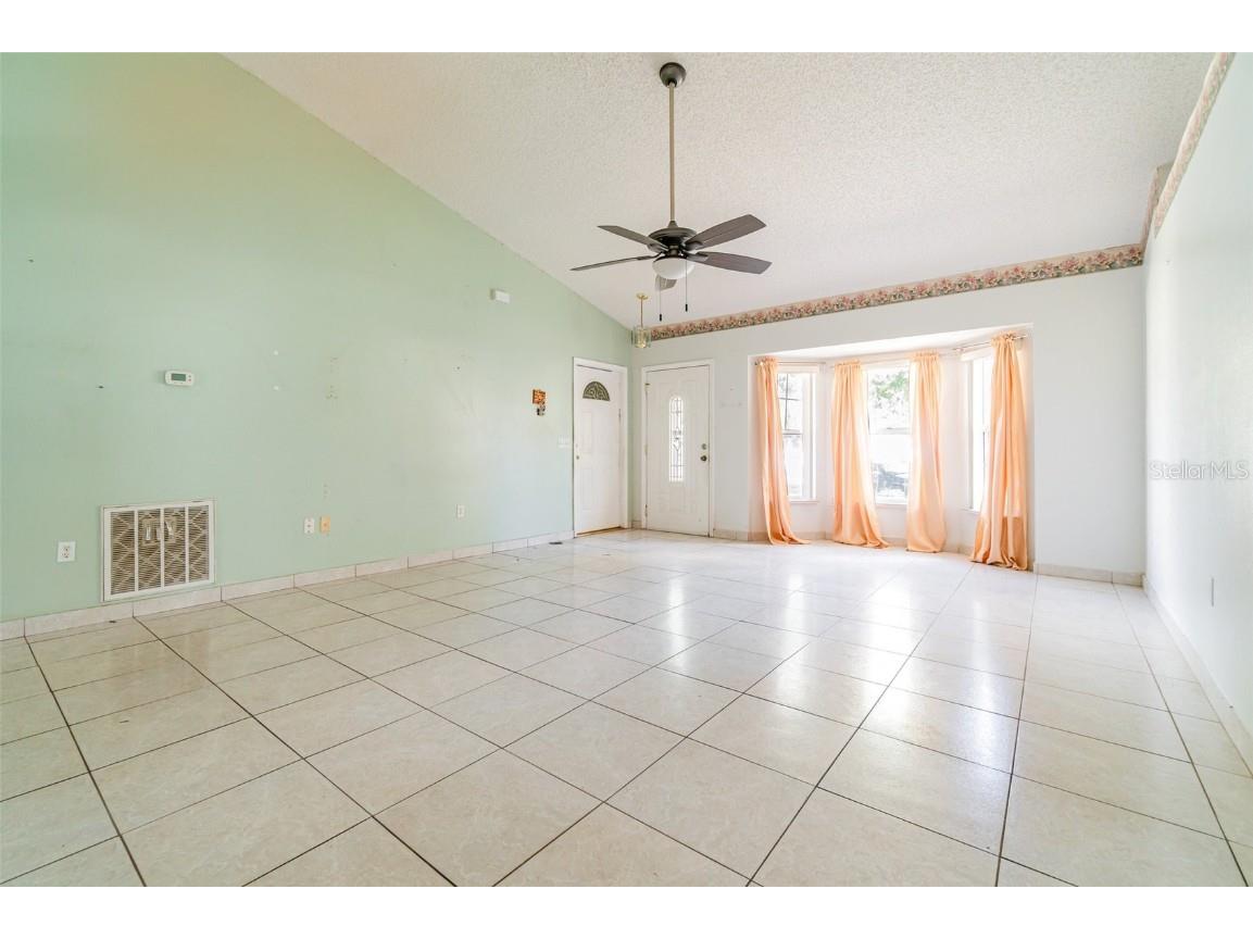 327 Ridge Court Apopka FL 32712 O6350227 image7