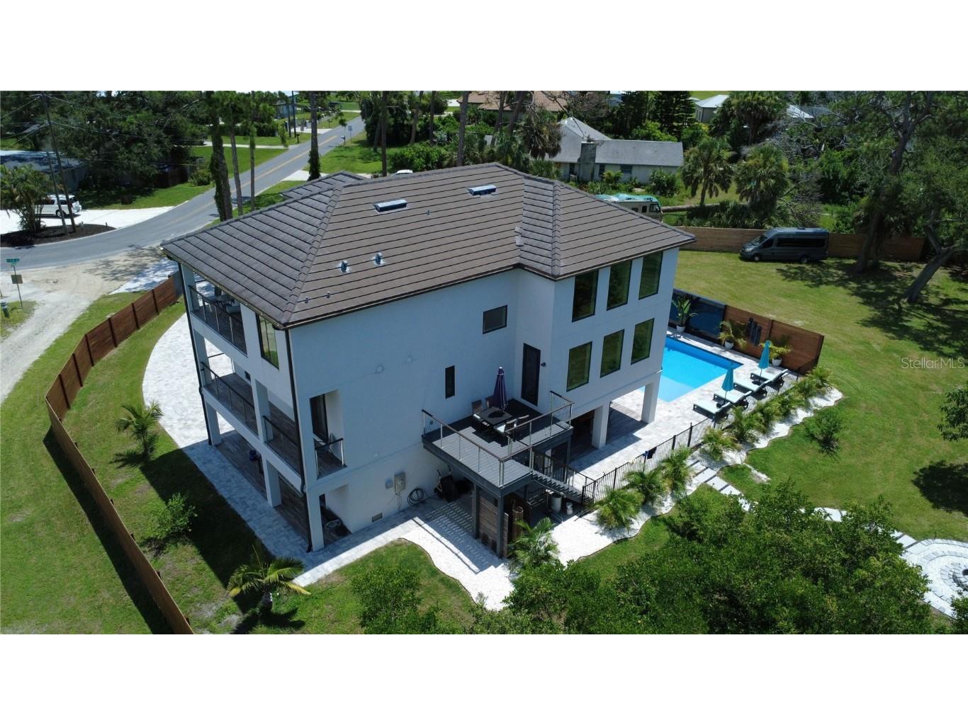 327 Roberts Road Nokomis FL 34275 - BLACKBURN BAY TB8413685 image5