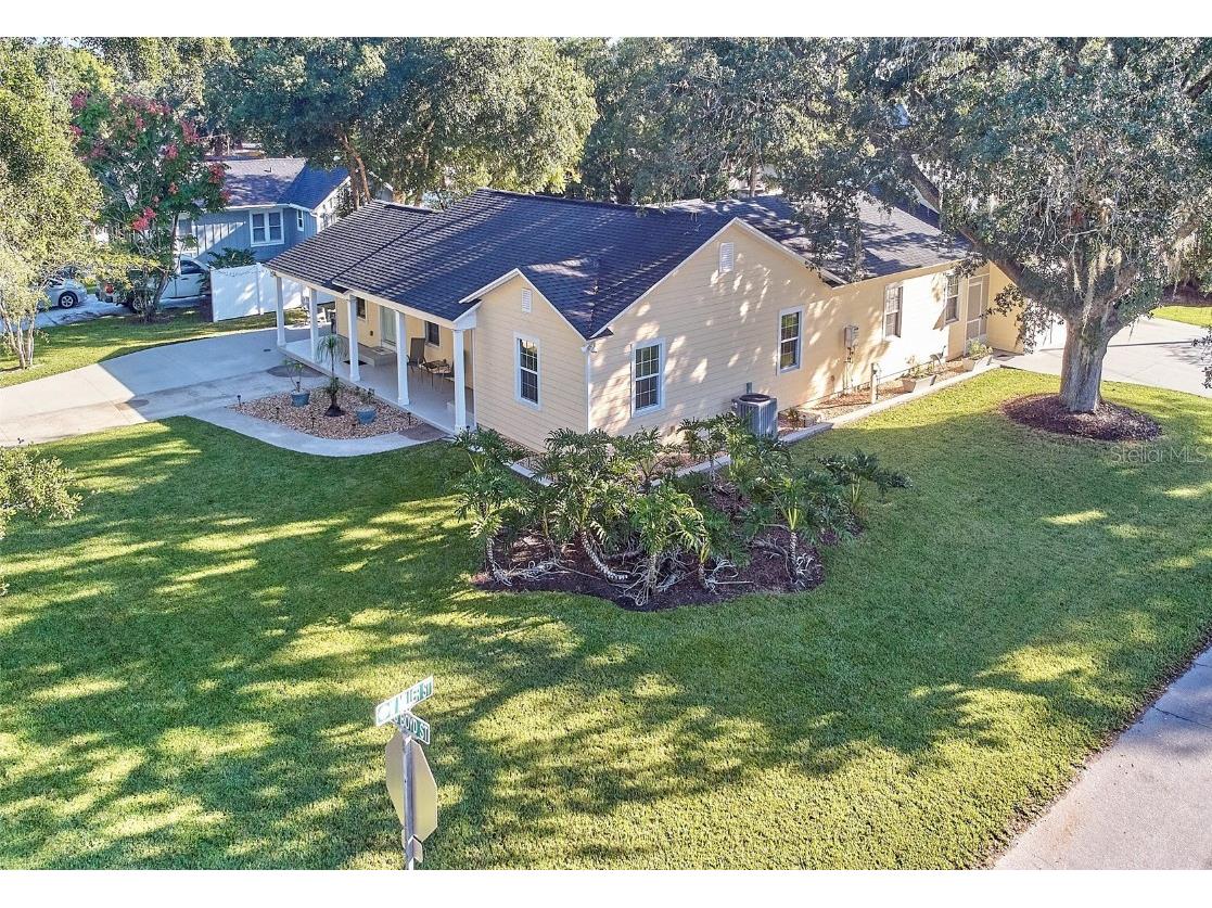 327 S Boyd Street Winter Garden FL 34787 O5978969 image1