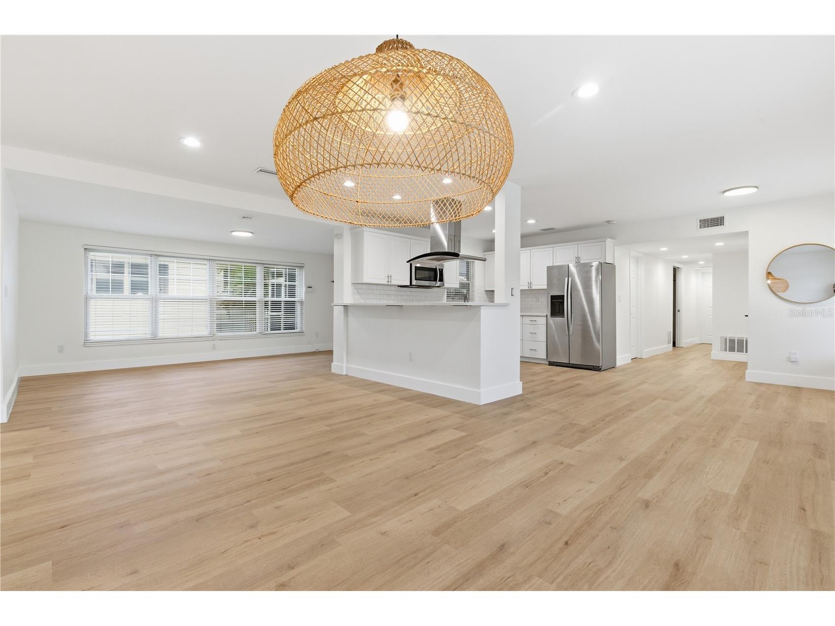 327 Sunny Lane Belleair FL 33756 TB8470938 image19