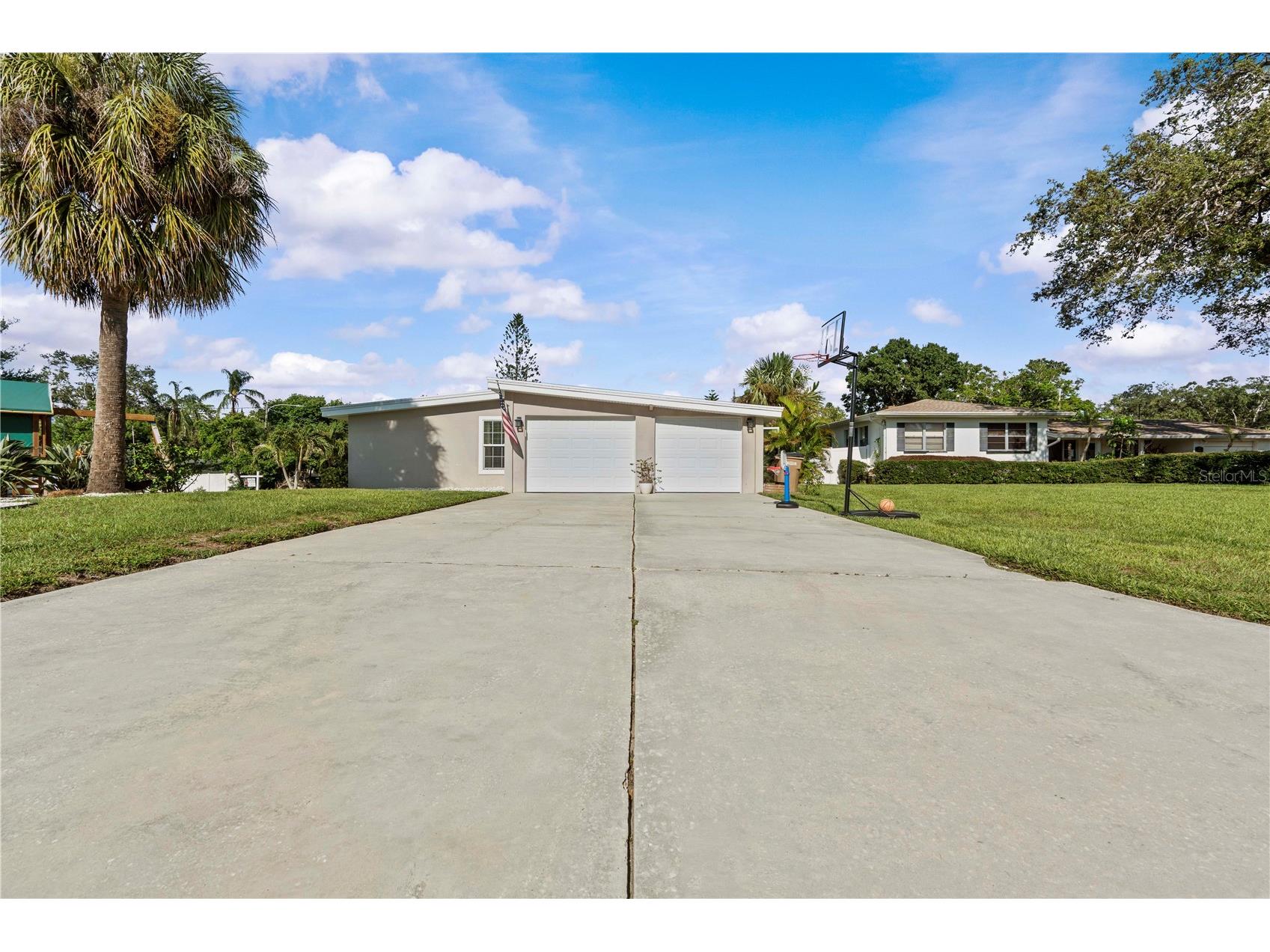327 Sunny Lane Belleair FL 33756 TB8470938 image46