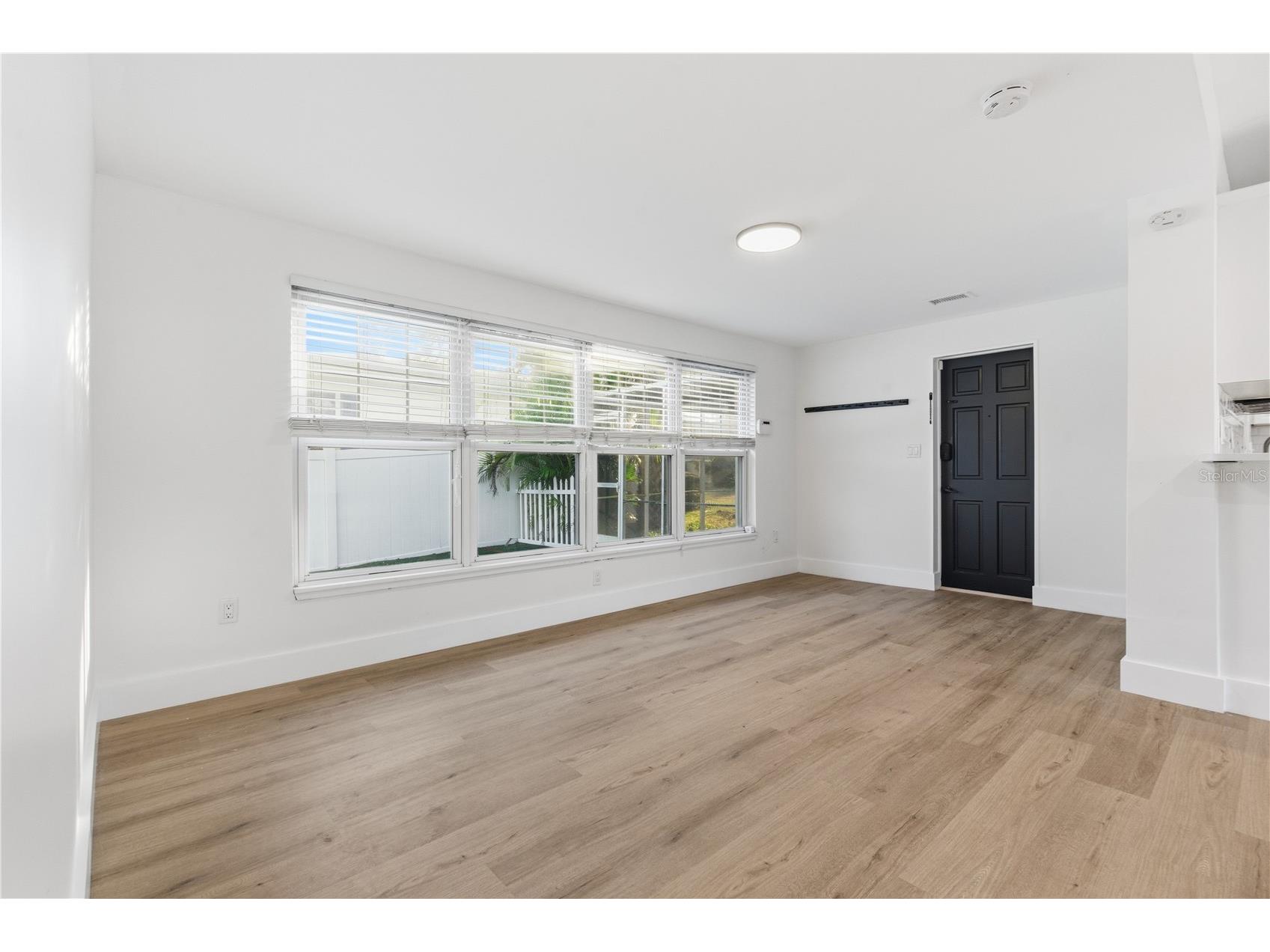 327 Sunny Lane Belleair FL 33756 TB8496924 image15