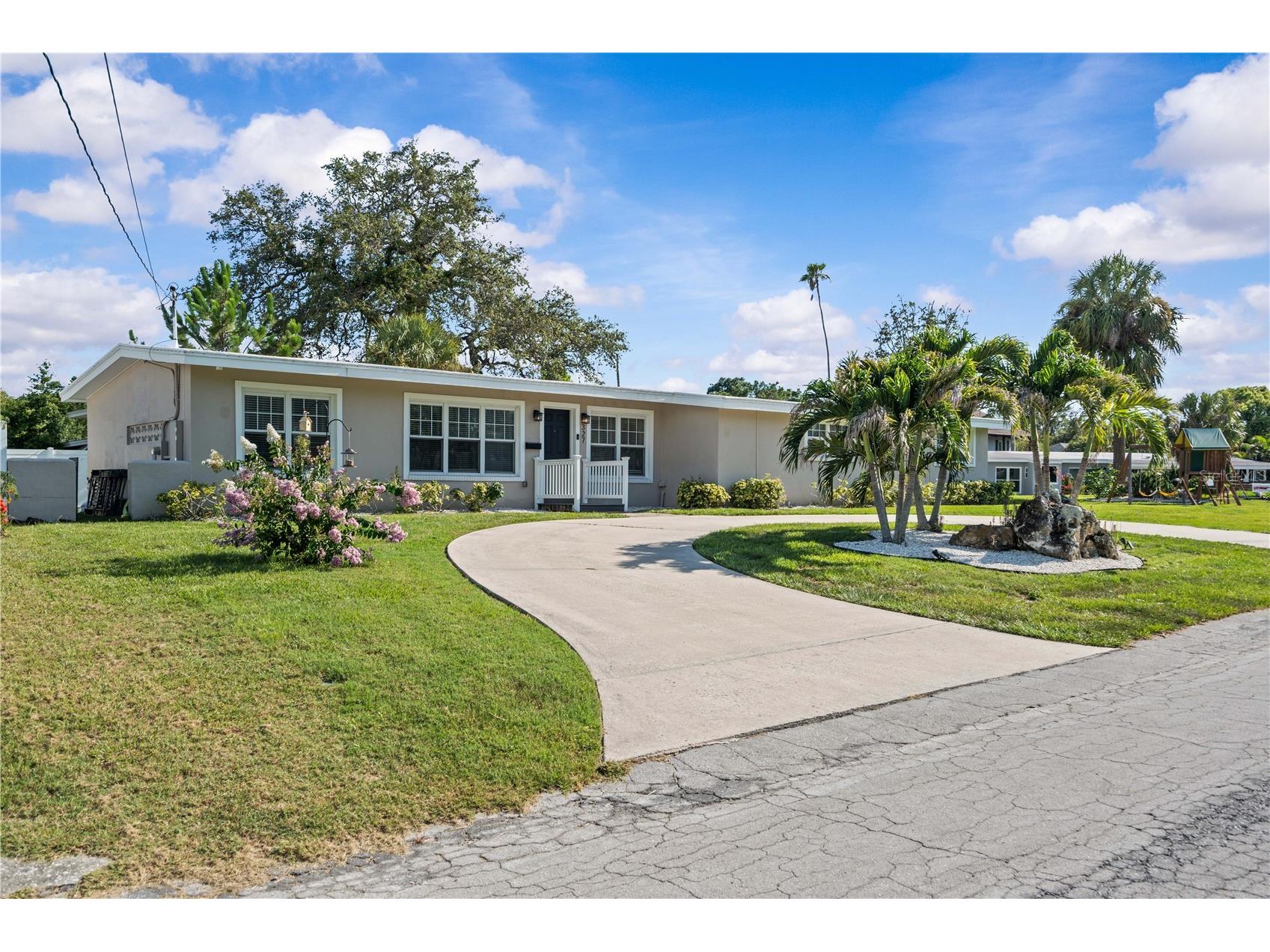 327 Sunny Lane Belleair FL 33756 TB8496924 image33