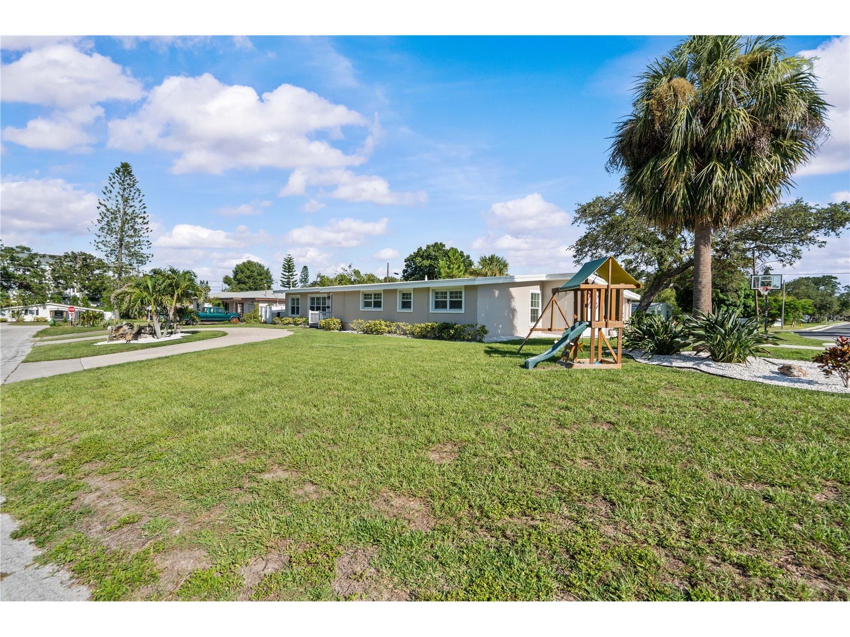 327 Sunny Lane Belleair FL 33756 TB8496924 image34