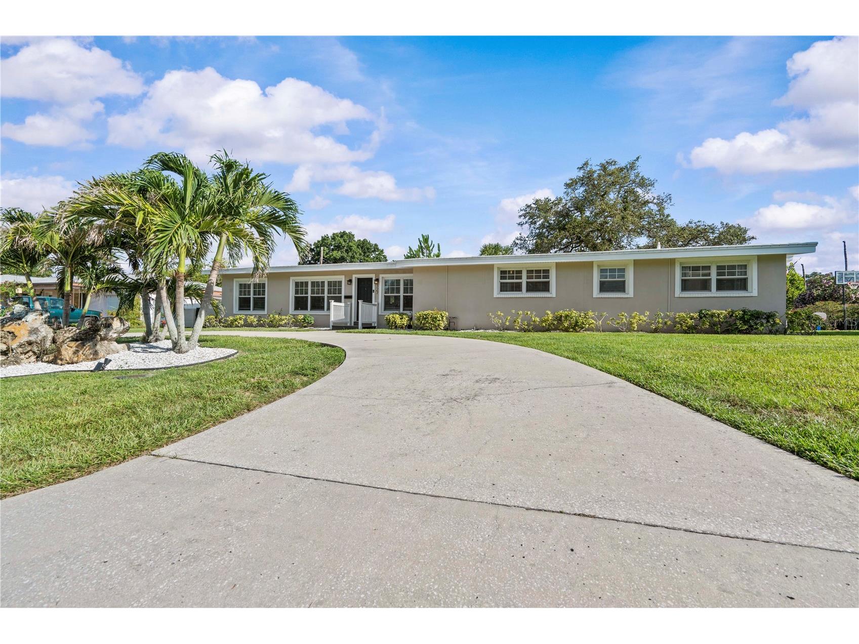 327 Sunny Lane Belleair FL 33756 TB8496924 image39