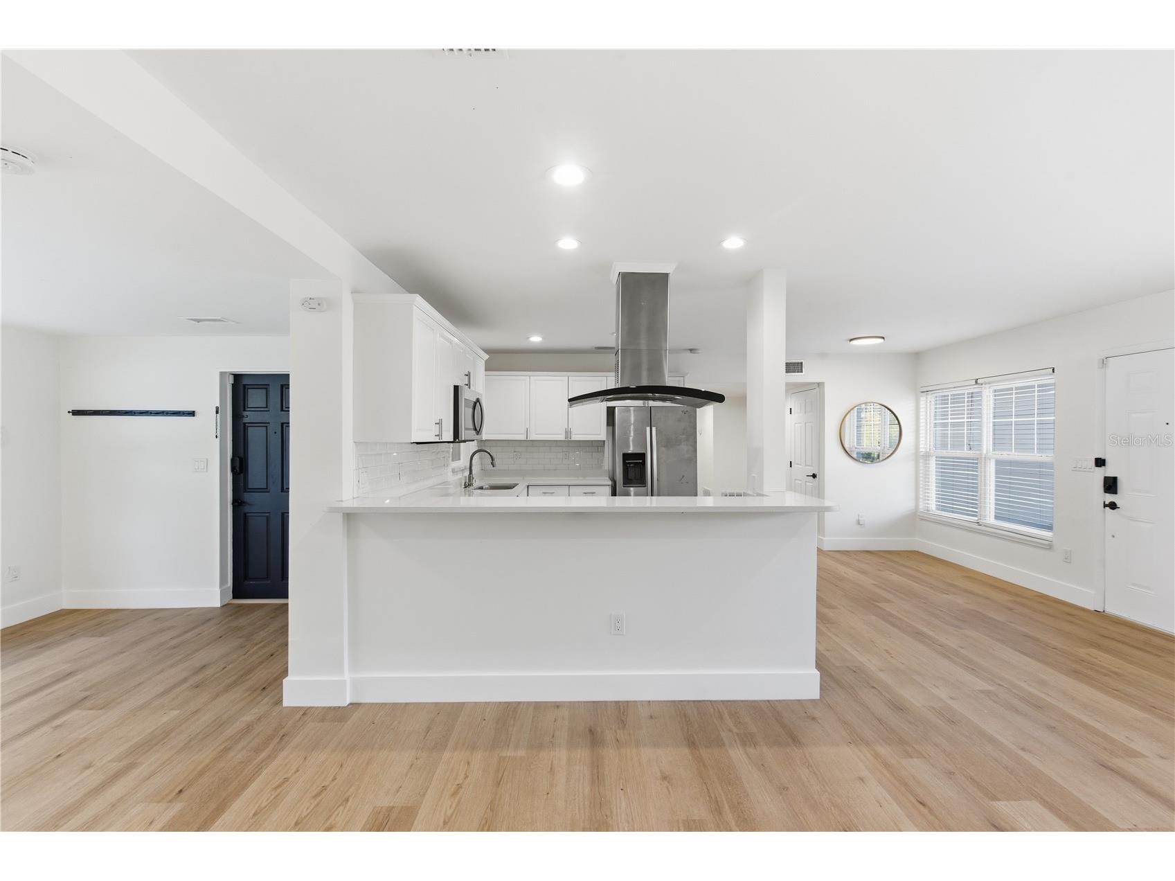327 Sunny Lane Belleair FL 33756 TB8496924 image8