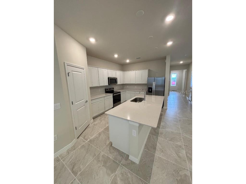 3270 Ellsworth Avenue Davenport FL 33837 S5136689 image2