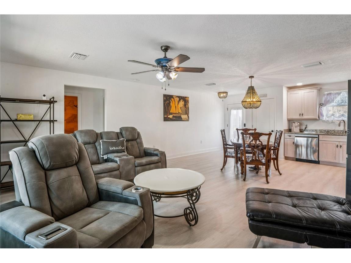 3270 Hibiscus Drive Hernando Beach FL 34607 W7880914 image9