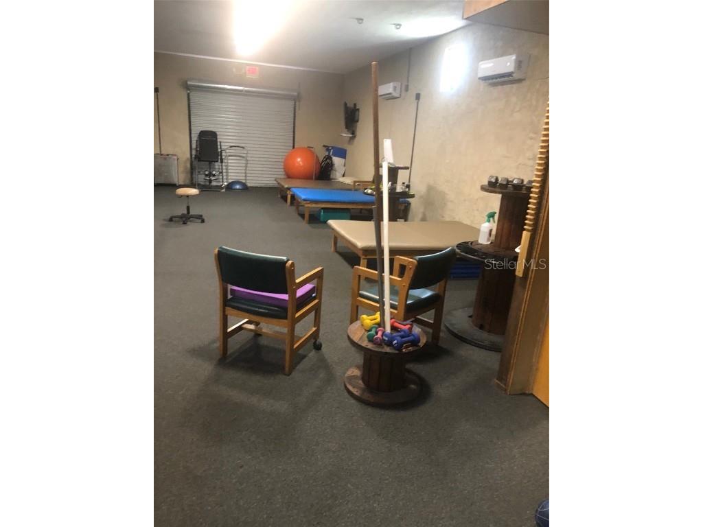 3273 Commercial Way Spring Hill FL 34606 W7855209 image14