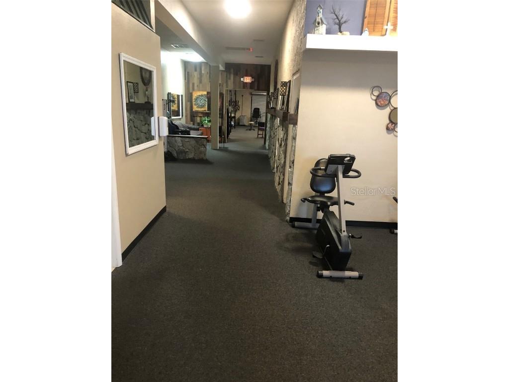 3273 Commercial Way Spring Hill FL 34606 W7855209 image2