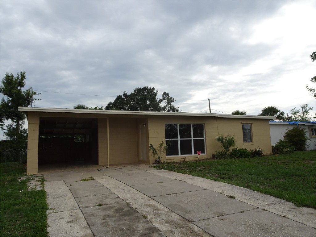 3273 Easy Street Port Charlotte FL 33952 D6131214 image1