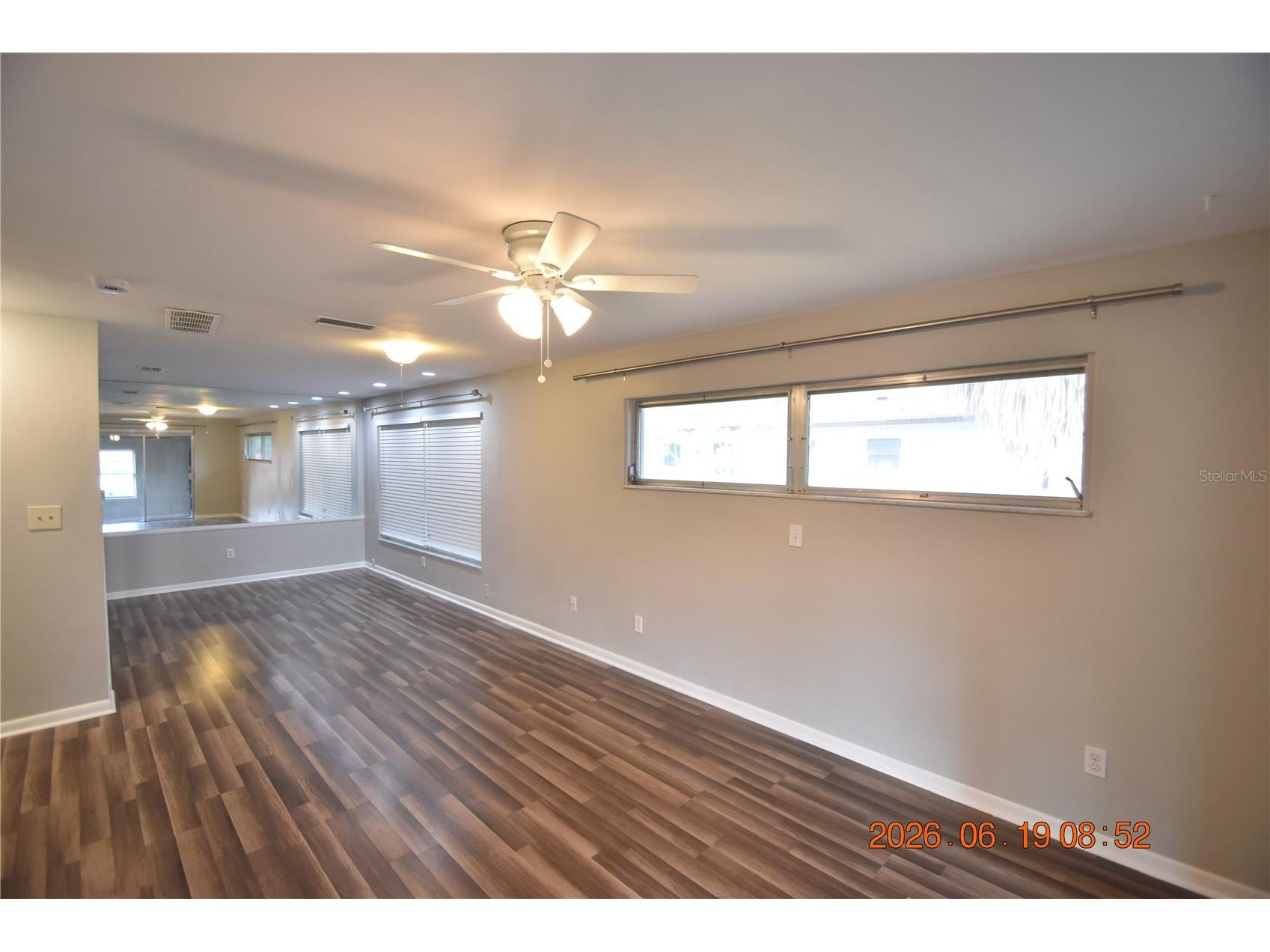 3273 Harbor Lake Drive Largo FL 33770 TB8522009 image25