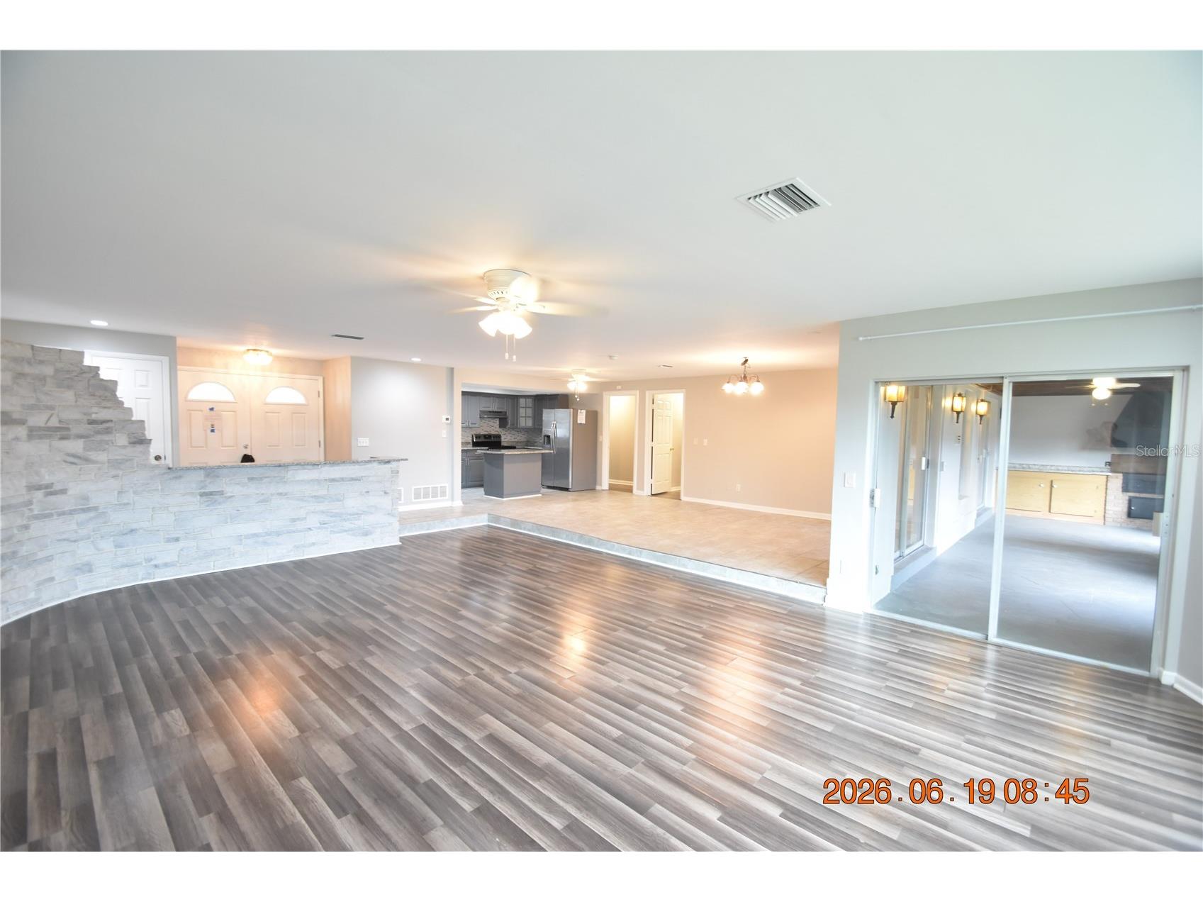 3273 Harbor Lake Drive Largo FL 33770 TB8522009 image6