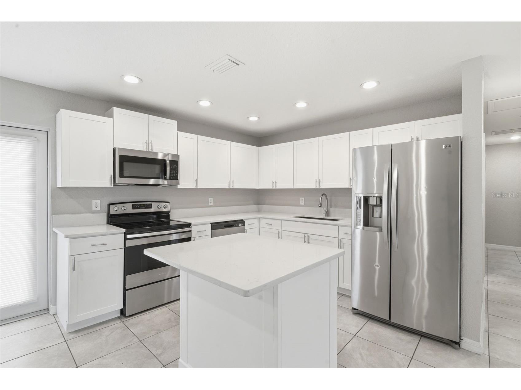 32730 Blossom Lane Leesburg FL 34788 O6387303 image25