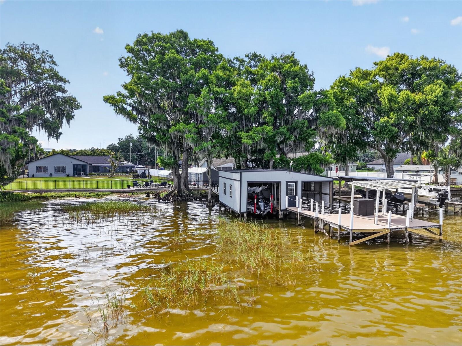 32739 Lake Eustis Drive Tavares FL 32778 - LAKE EUSTIS G5112175 image1
