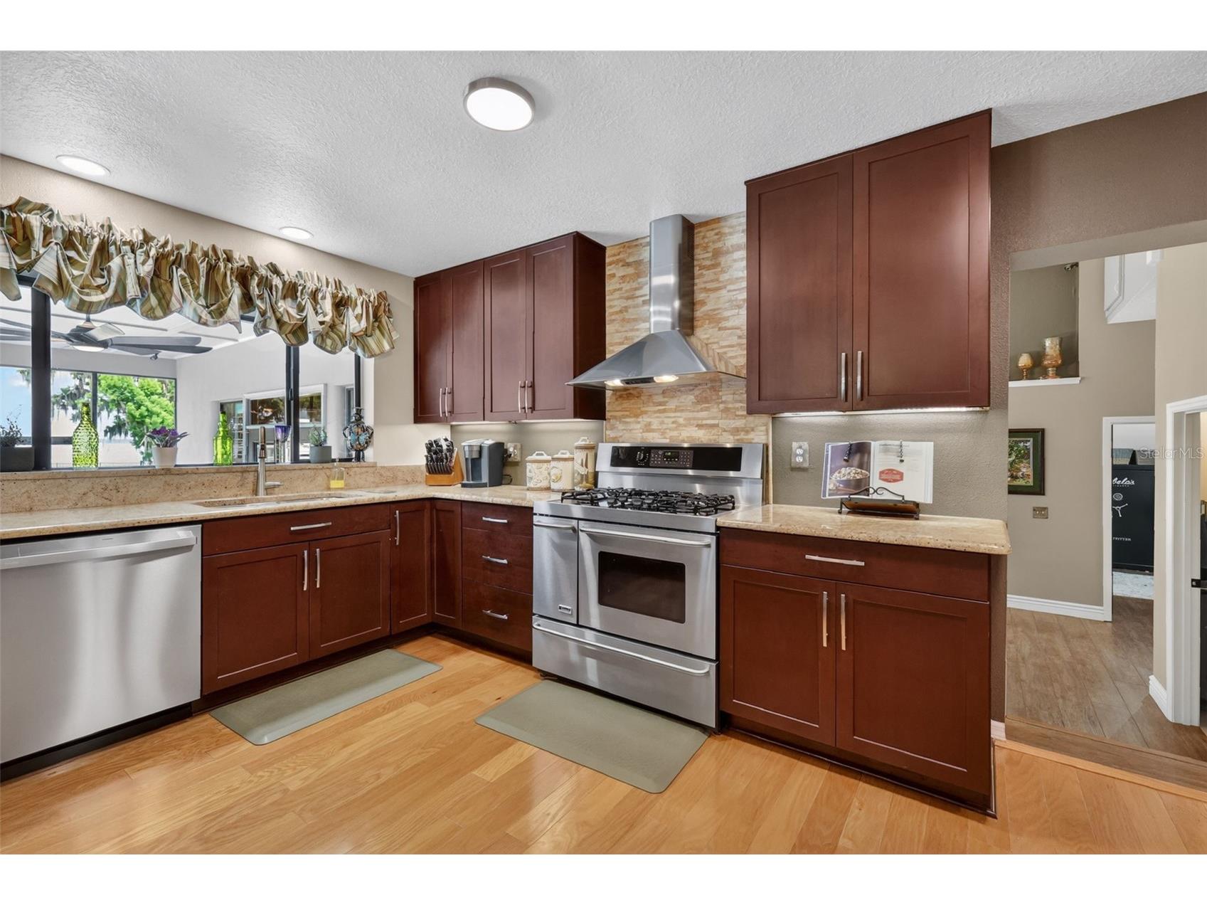 32739 Lake Eustis Drive Tavares FL 32778 - LAKE EUSTIS G5112175 image12