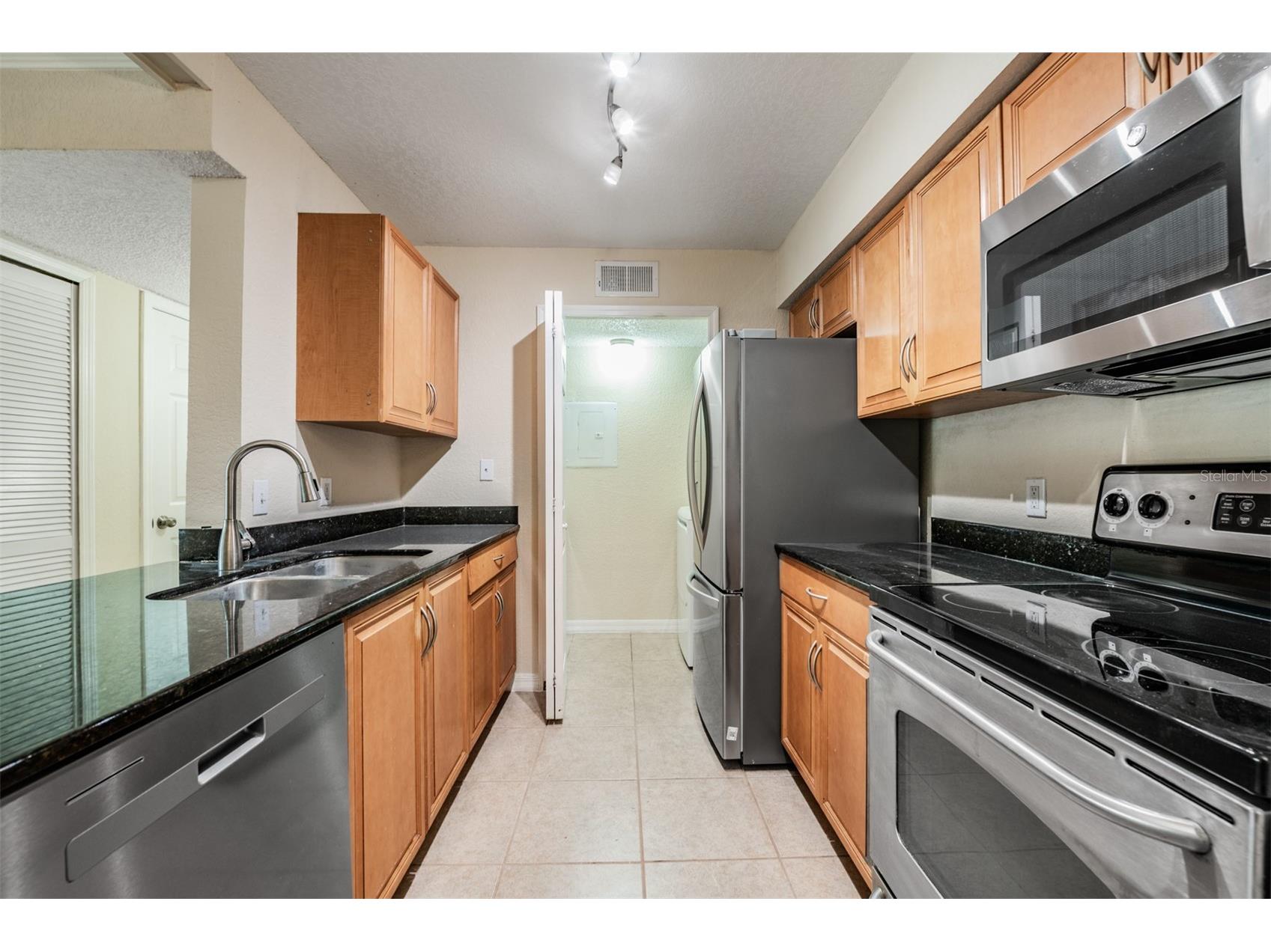 3274 Haviland Court #101 Palm Harbor FL 34684 TB8471626 image12