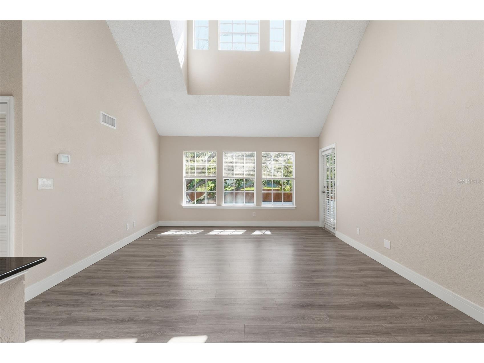 3274 Haviland Court #204 Palm Harbor FL 34684 TB8483836 image11