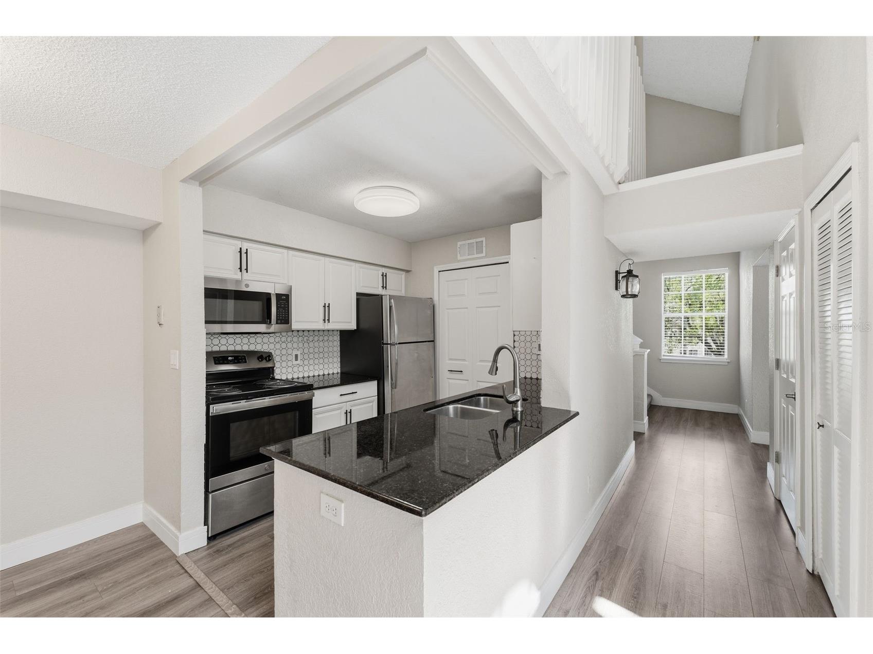 3274 Haviland Court #204 Palm Harbor FL 34684 TB8483836 image8