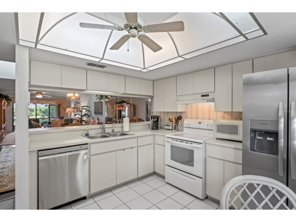 3274 Lori Lane #2 New Port Richey FL 34655 W7875420 image16