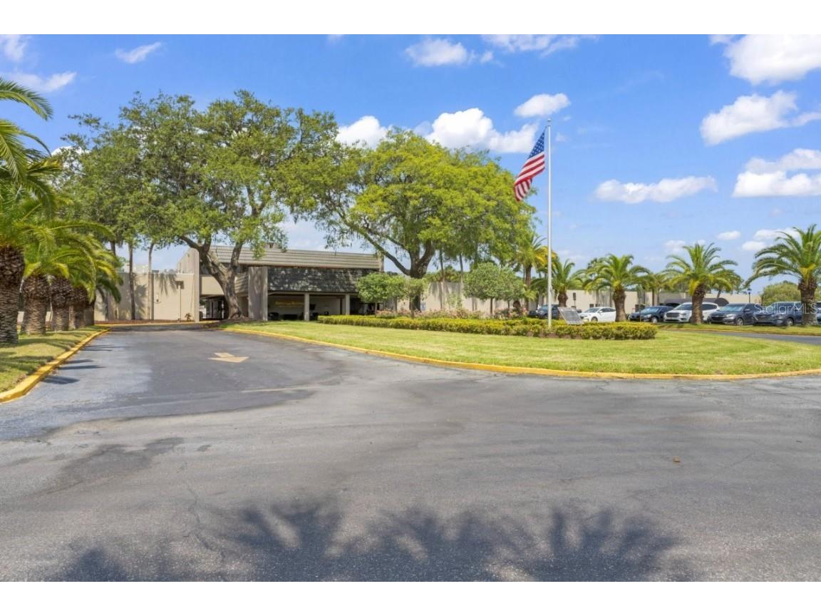 3274 Lori Lane #2 New Port Richey FL 34655 W7875420 image52