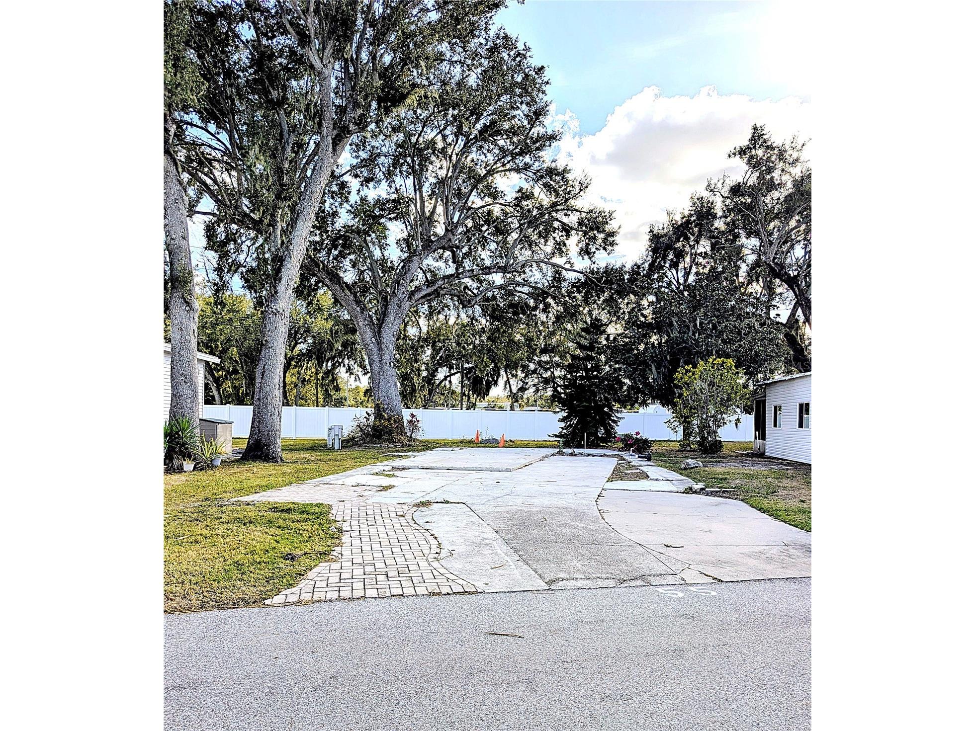3275 26th Avenue E #55 Bradenton FL 34208 A4679130 image1
